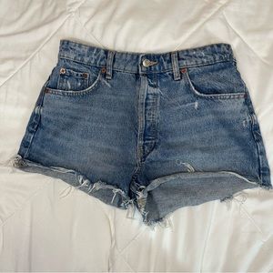 Zara Frayed Hem Denim Shorts